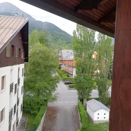 Bardonecchia Apartment شقة