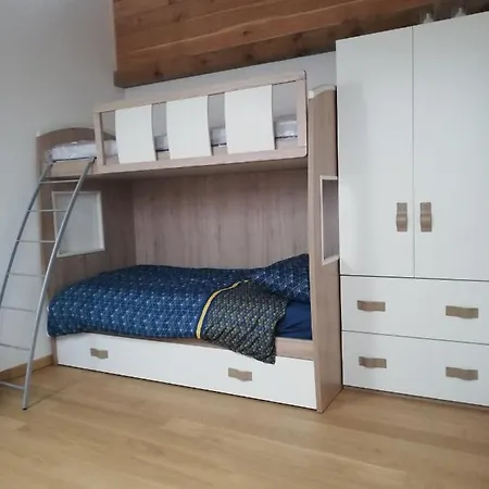 Bardonecchia Apartment شقة باردونيكيا
