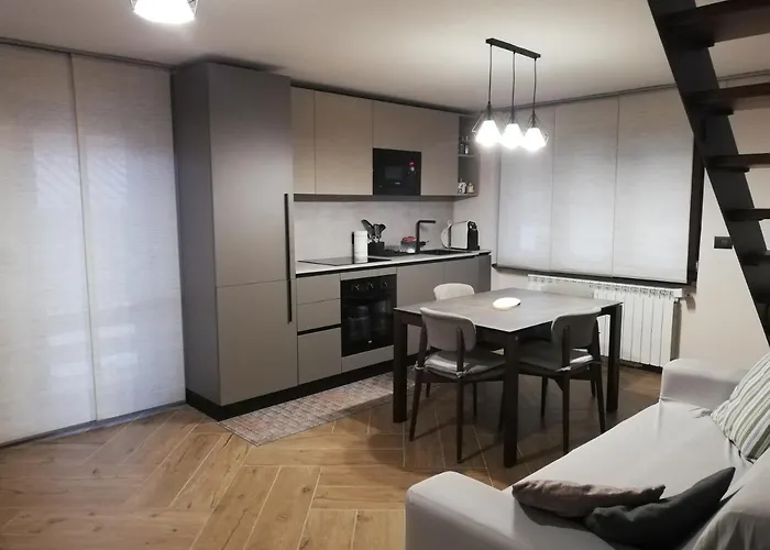 Bardonecchia Apartment * باردونيكيا